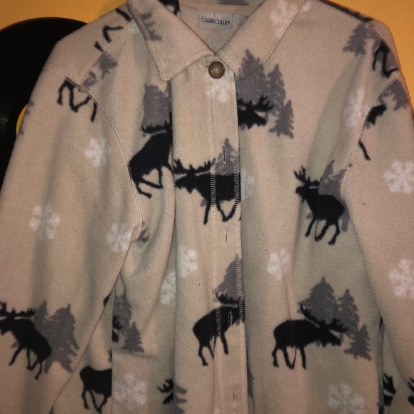 Canada Sweater - Picture 1 of 3